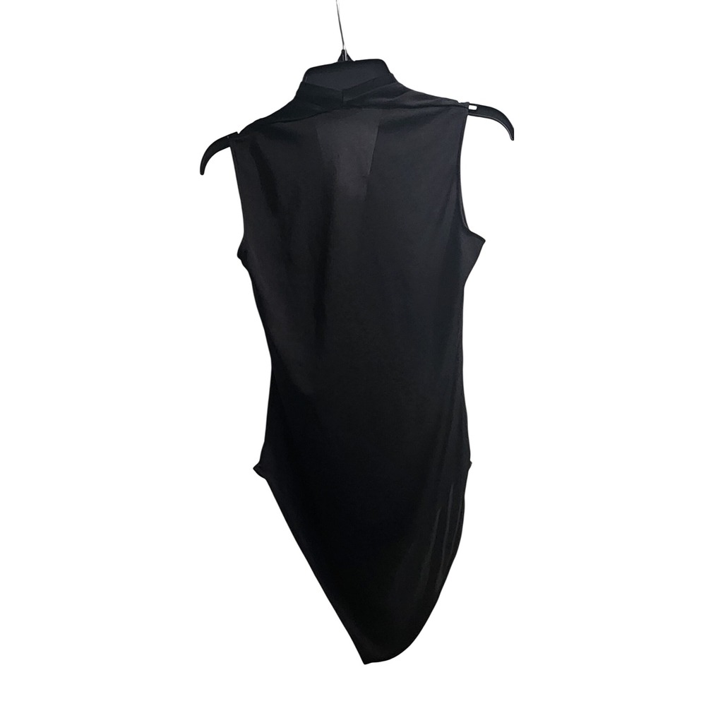 Zara Collection  Medium Black Sleeveless Bodysuit Top, Deep V Neck, Casual‎